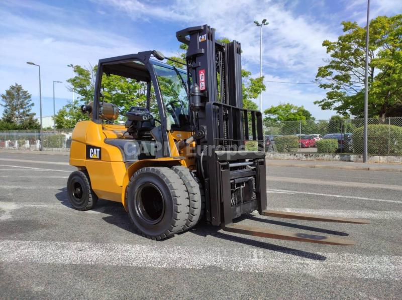 Forklift Caterpillar GP40N