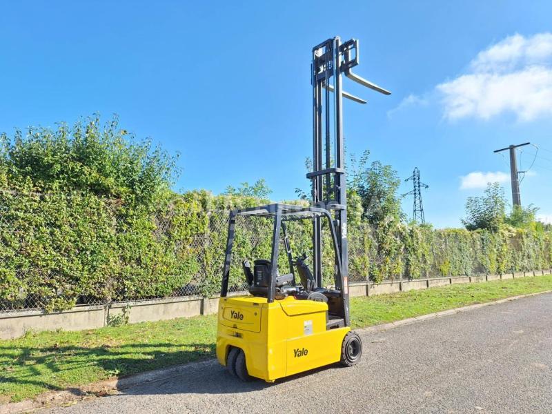 Carrelli elevatori Yale ERP20 ATF