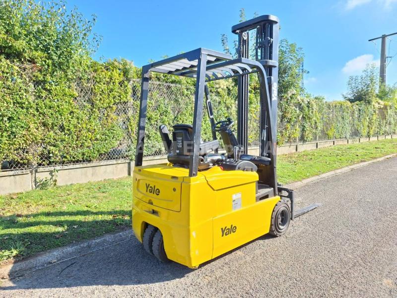 Carrelli elevatori Yale ERP20 ATF