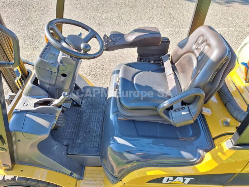 Carrelli elevatori Caterpillar GP25NTD