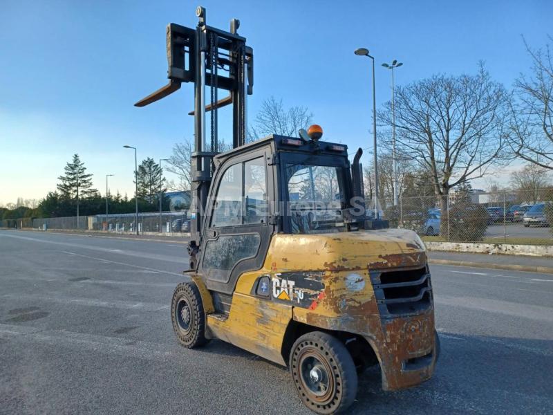 Chariot élévateur Caterpillar DP50NT