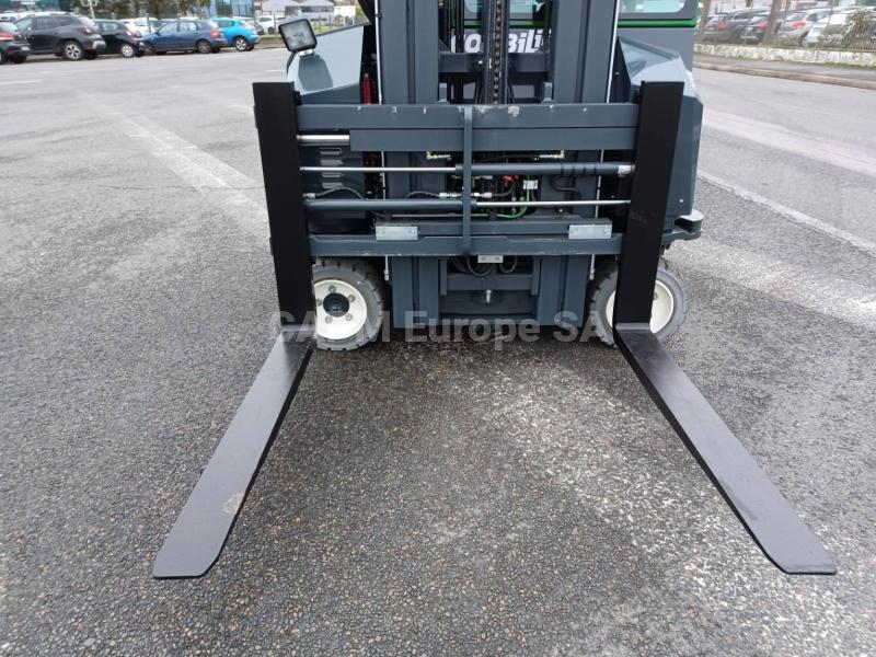 Carrello multidirezionale Combilift CBE3000