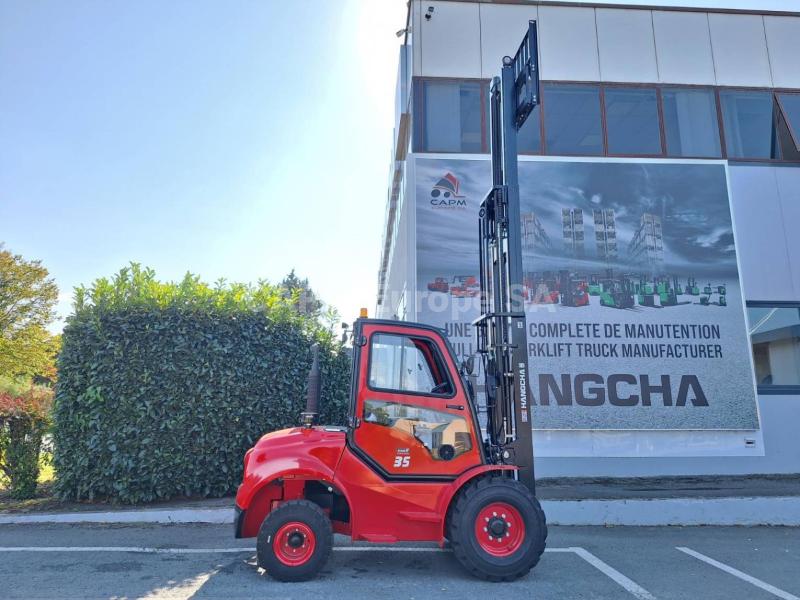 All-terrain forklift Hangcha TT35-2