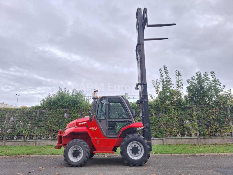 Carretilla todoterreno Manitou M26-4 T3B