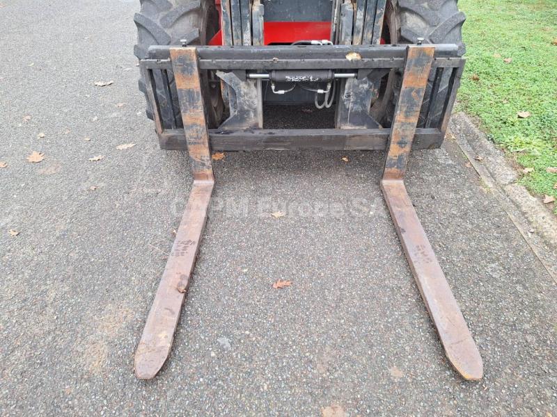 All-terrain forklift Manitou M26-4 T3B