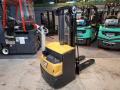 Stacker Caterpillar NSP16N2