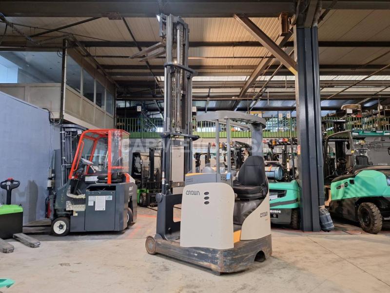 reach truck Crown ESR5240-1.4