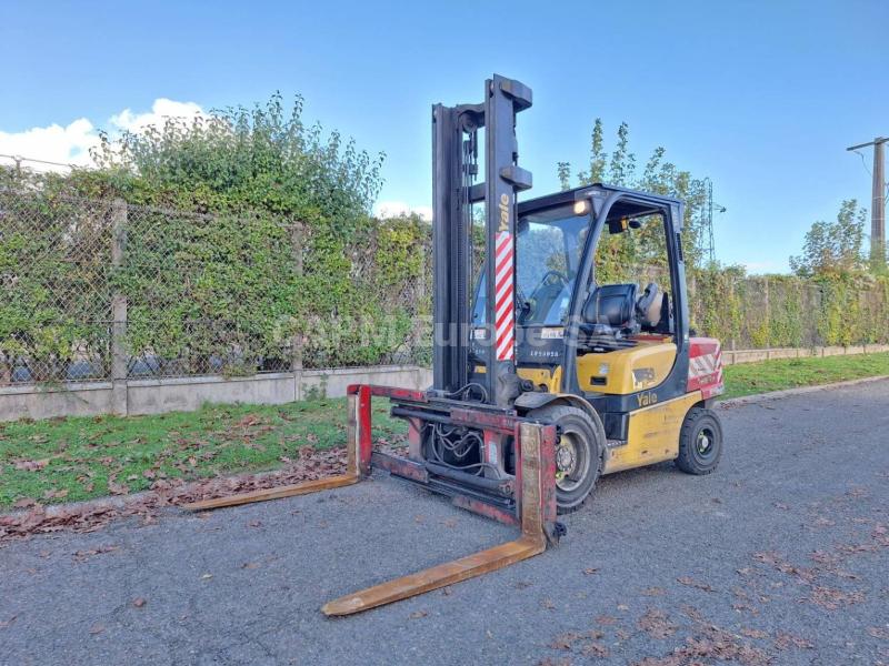 Forklift Yale GLP35VX