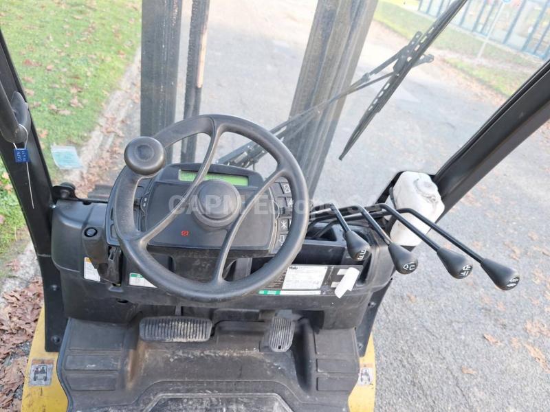 Forklift Yale GLP35VX