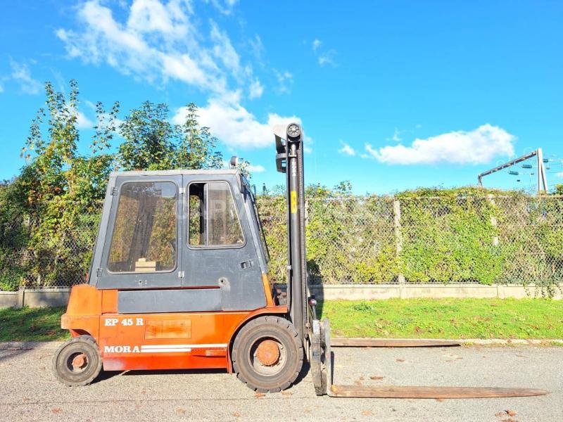 Forklift Mora EP45R