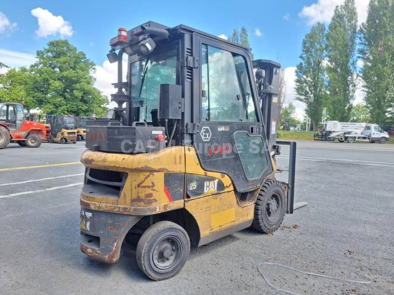 Wózek widłowy Caterpillar DP25NT