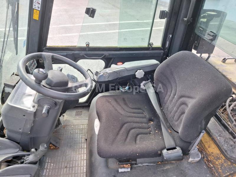 Carrelli elevatori Caterpillar DP25NT