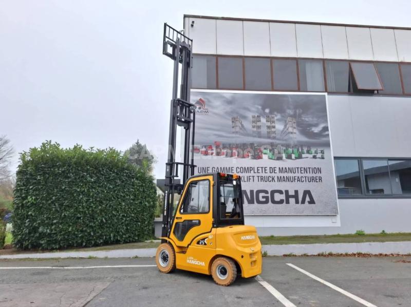 Empilhador  Hangcha XE25i (CPD25-XEY2-SI)