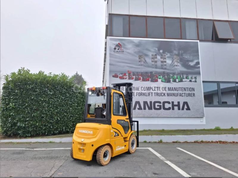 Empilhador  Hangcha XE25i (CPD25-XEY2-SI)