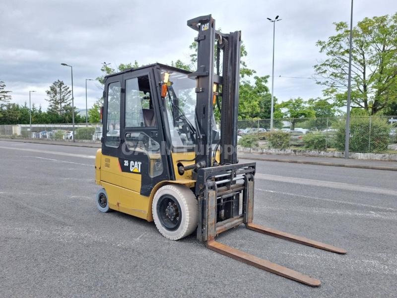 Carretillas elevadoras Caterpillar EP35K