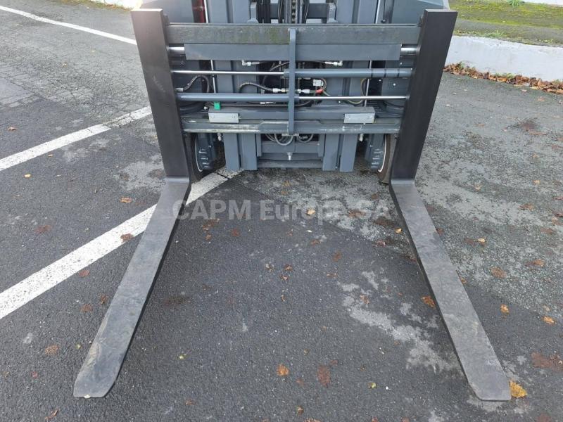 Mehrwege-Seitenstapler Amlift AGILIFT 3000E