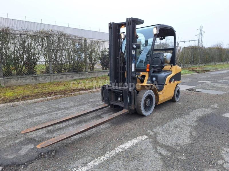 Forklift Caterpillar GP25N