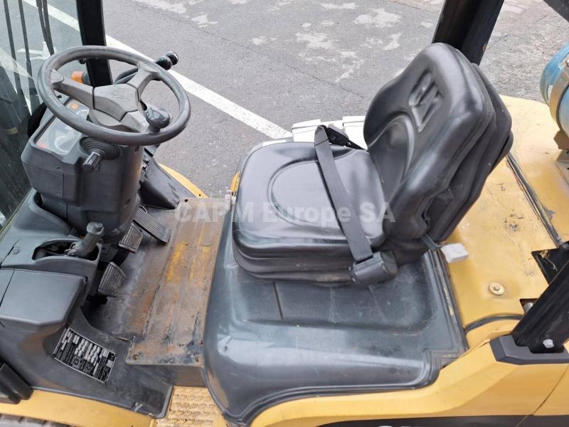 Forklift Caterpillar GP25N