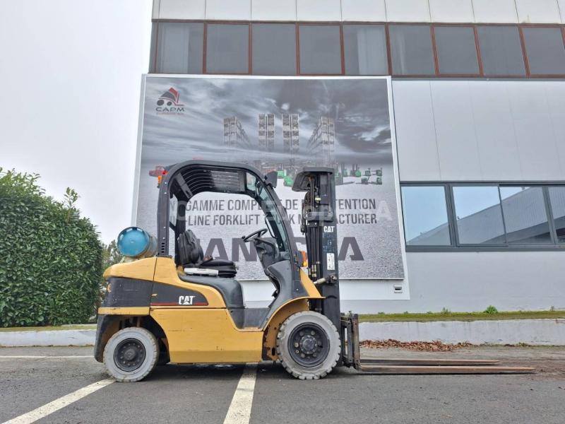 Forklift Caterpillar GP25N