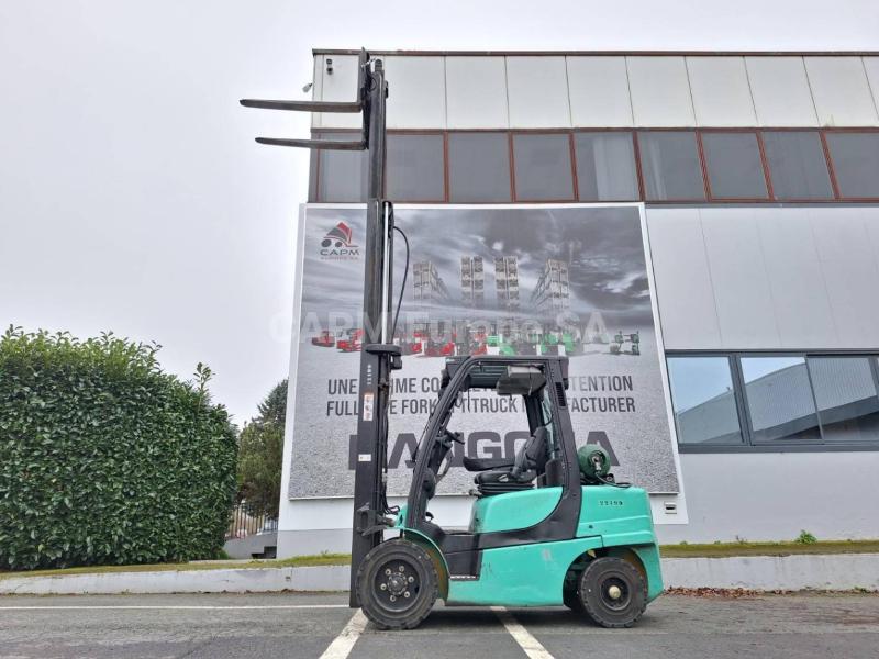 Forklift Yale GLP35VX