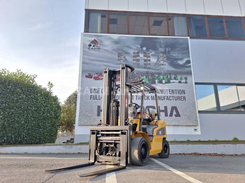 Chariot élévateur Caterpillar GP30NT