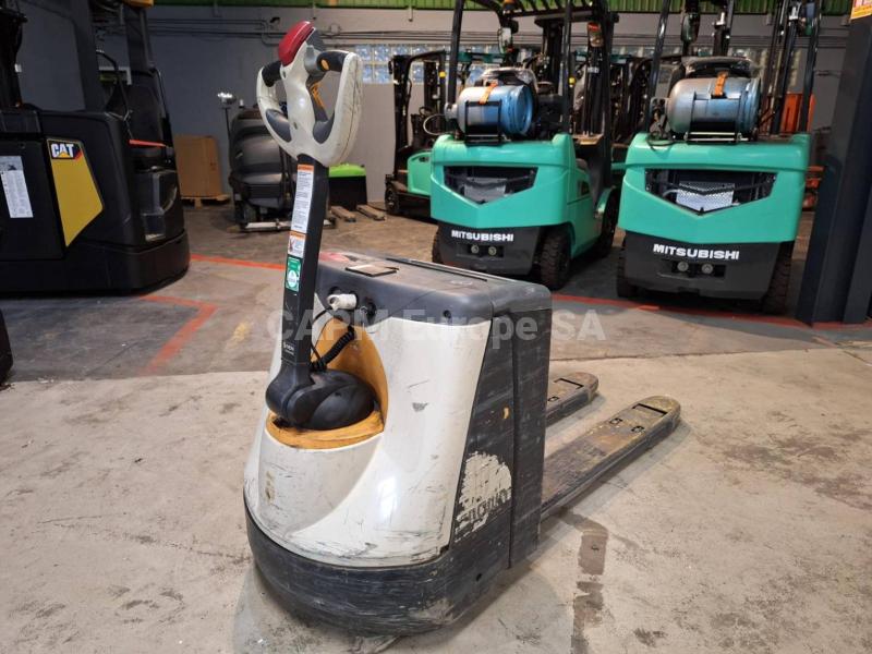 pallet truck Crown WP3020-2.0