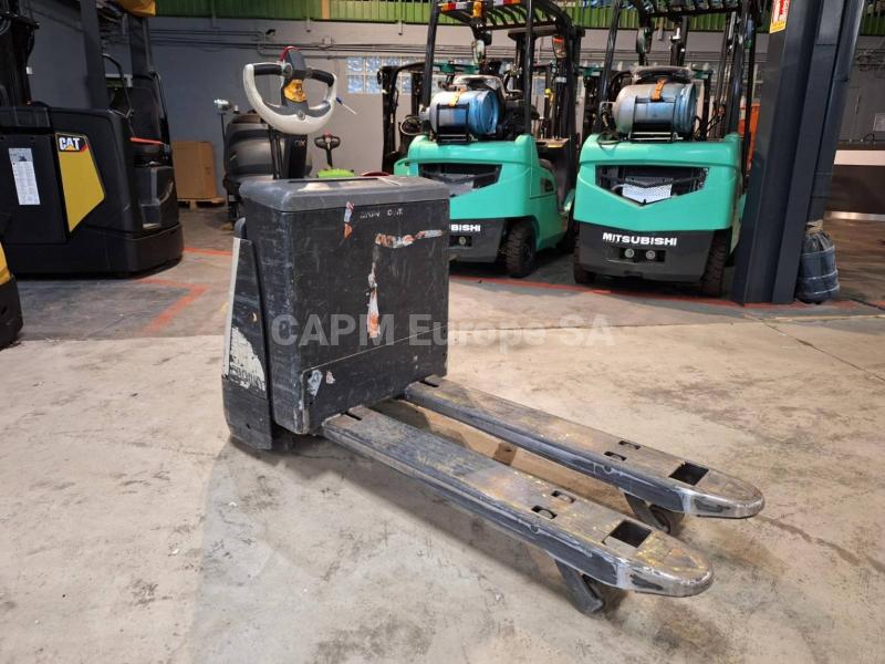 Pallet truck Crown WP3020-2.0