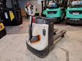 Pallet truck Crown WP3010-1.6