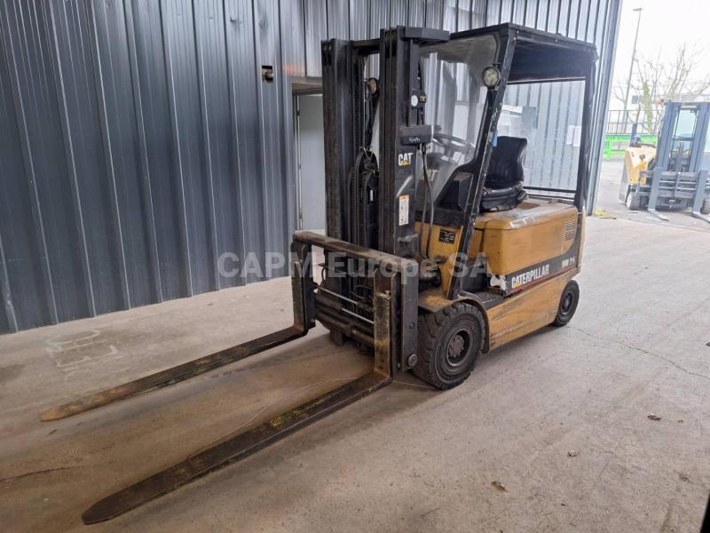 Carrelli elevatori Caterpillar EP25K