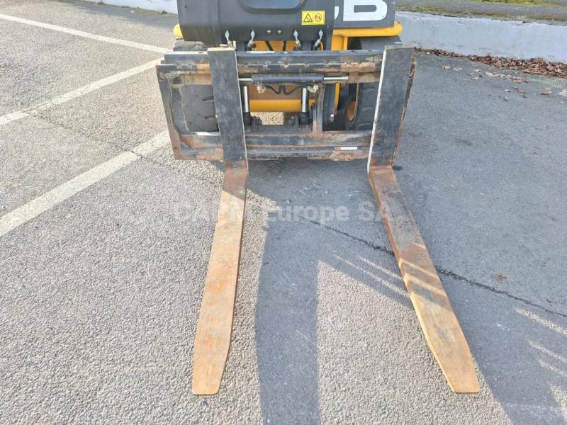 Carrello elevatore telescopico Jcb TELETRUCK TLT30