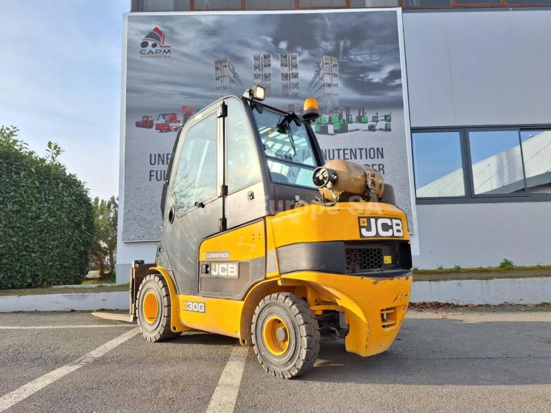 Empilhador braço telescópico  Jcb TELETRUCK TLT30