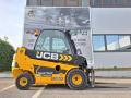 Empilhador braço telescópico  Jcb TELETRUCK TLT30