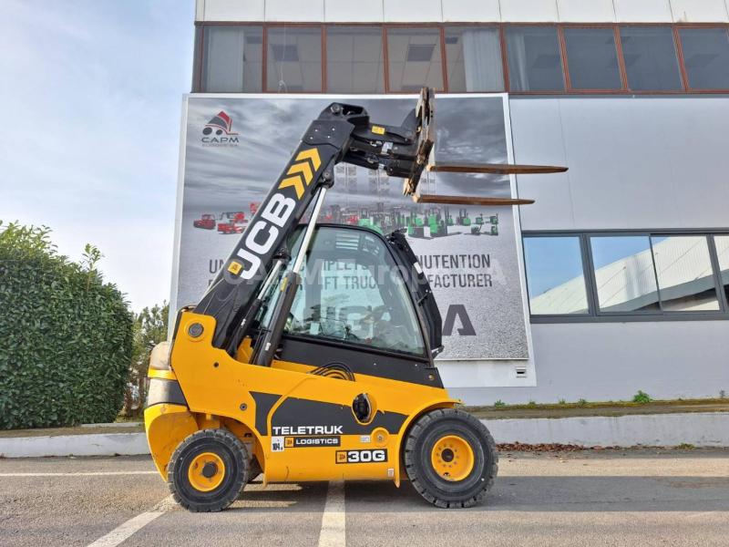 Wózek teleskopowy Jcb TELETRUCK TLT30