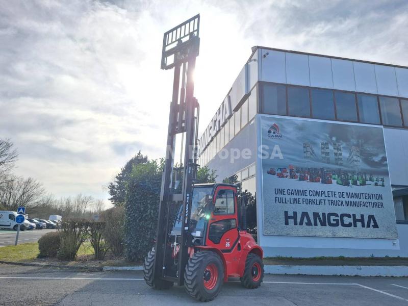 All-terrain forklift Hangcha TT35-4