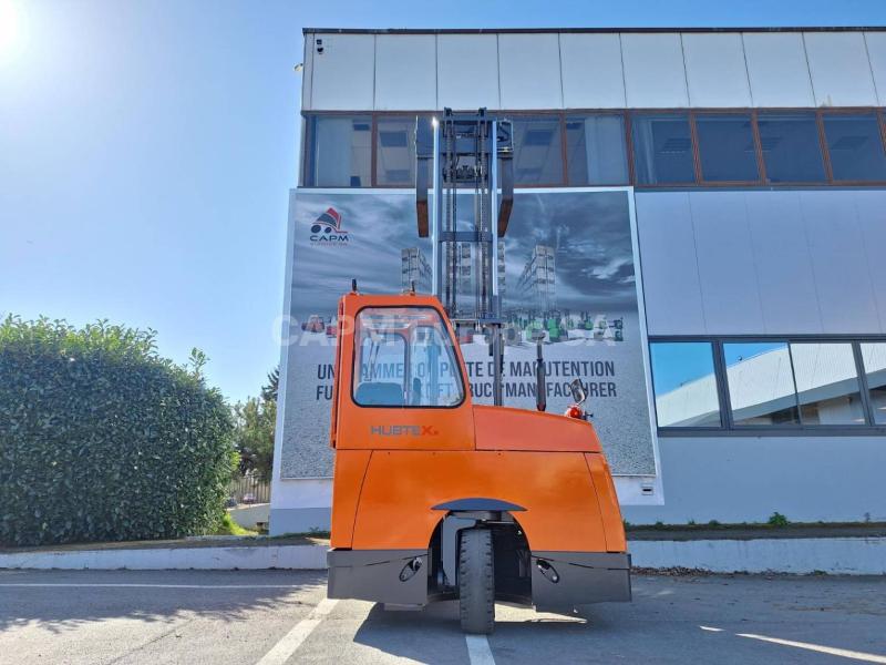 multi directional forklift Hubtex DQ45D