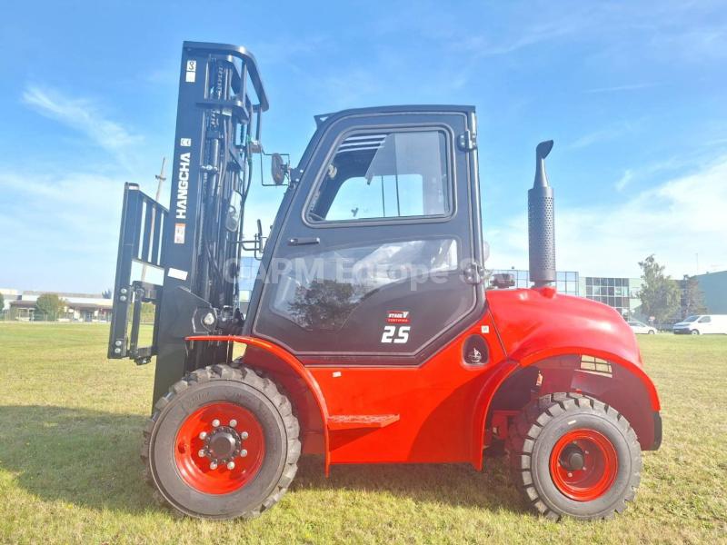 All-terrain forklift Hangcha TT25-2