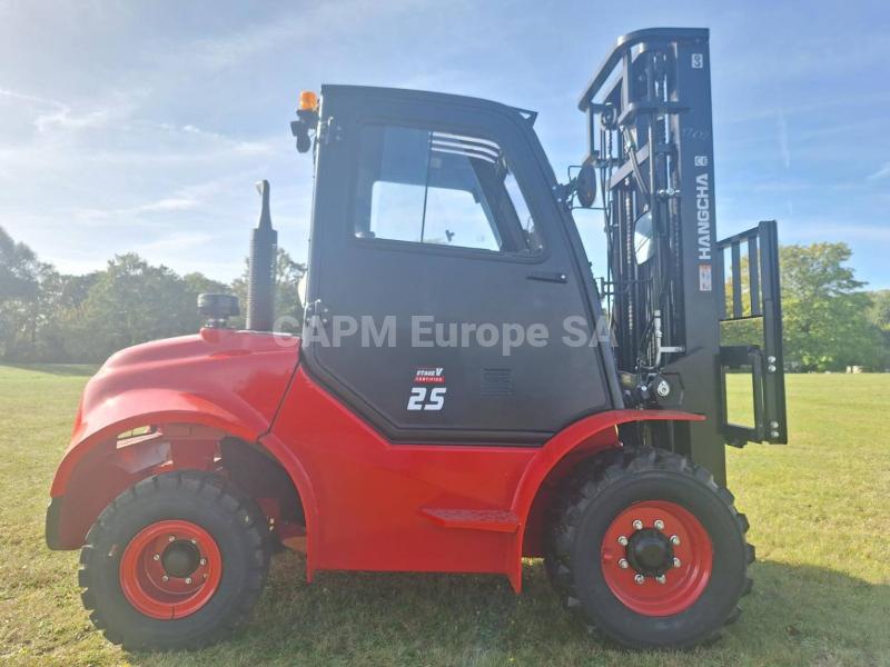 All-terrain forklift Hangcha TT25-2