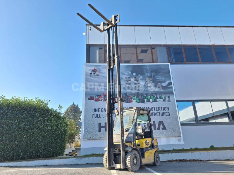 Carrelli elevatori Yale GDP25VX