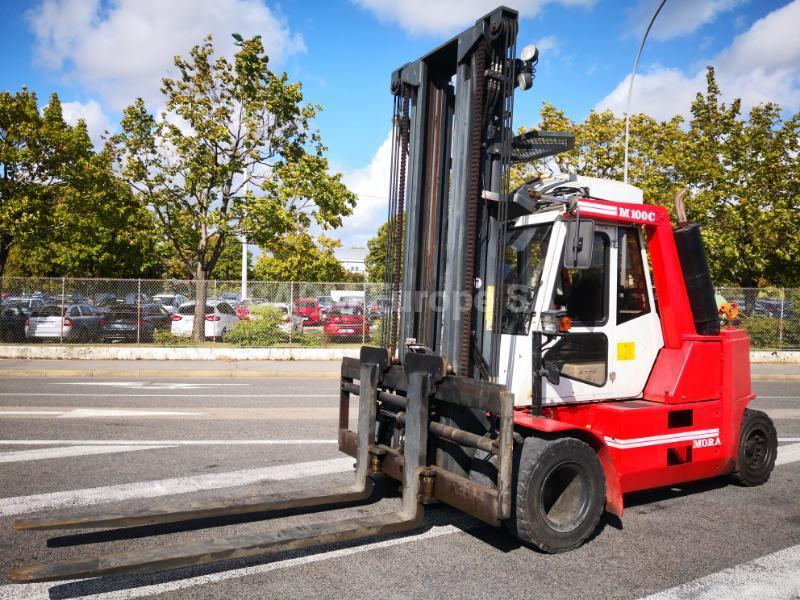 Heftruck Mora M100C