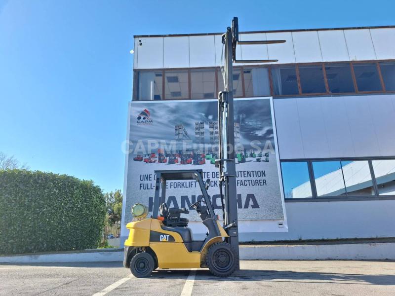 Forklift Caterpillar GP25NT