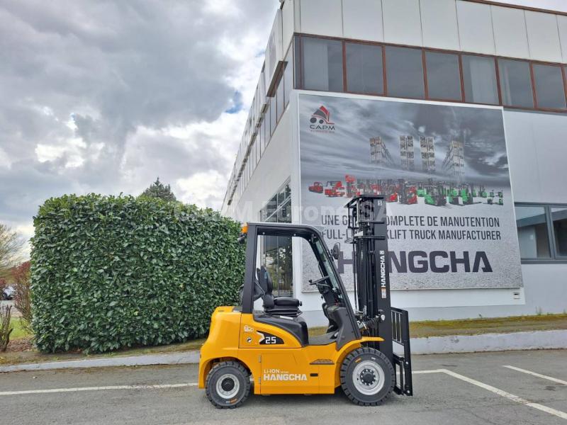 Wózek widłowy Hangcha XE25i (CPD25-XEY2H-SI)