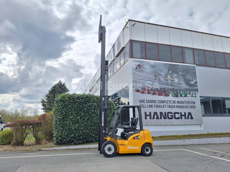 Wózek widłowy Hangcha XE25i (CPD25-XEY2H-SI)