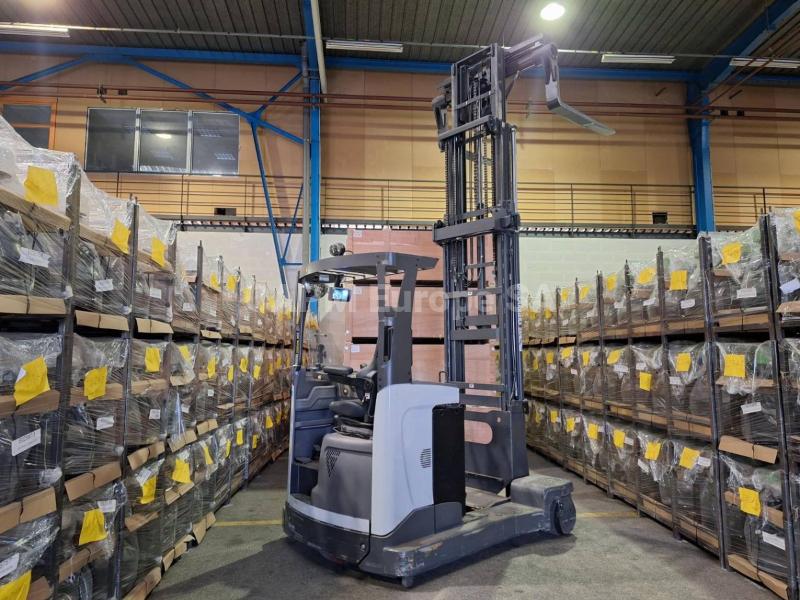 Mehrwege-Seitenstapler UniCarriers 250DTFVRE635UFW