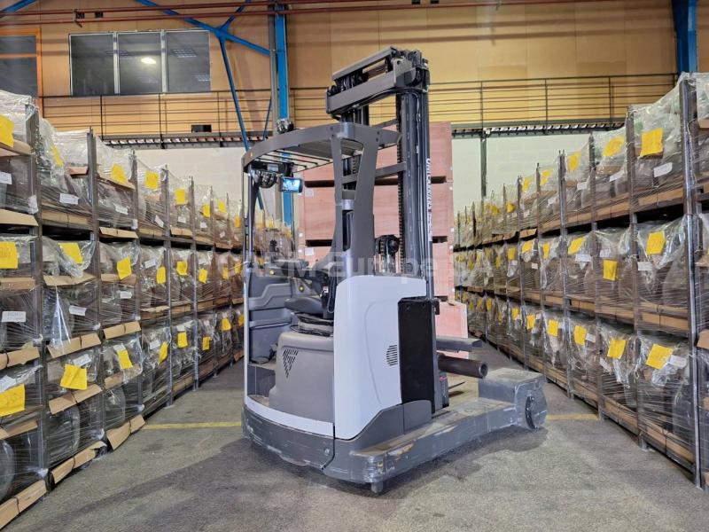 Mehrwege-Seitenstapler UniCarriers 250DTFVRE635UFW