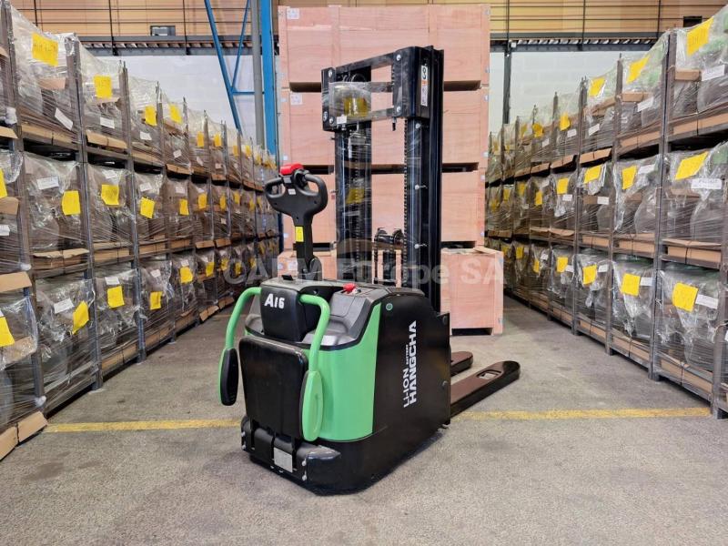 Stacker Hangcha CDD16-AC2S-LI