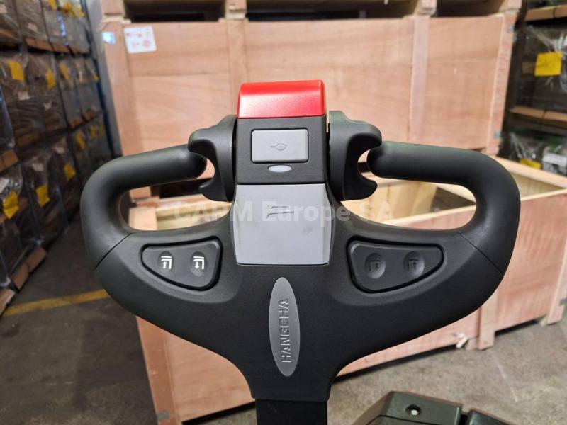 Stacker Hangcha CDD16-AC2S-LI