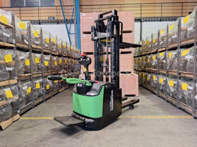 Stacker Hangcha CDD16-AC2S-LI