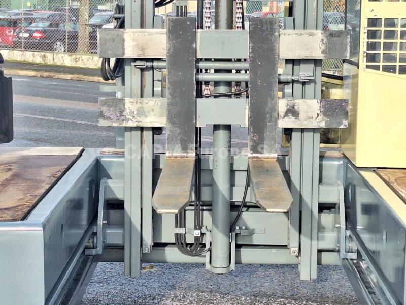 Seitenstapler Hubtex S30 D