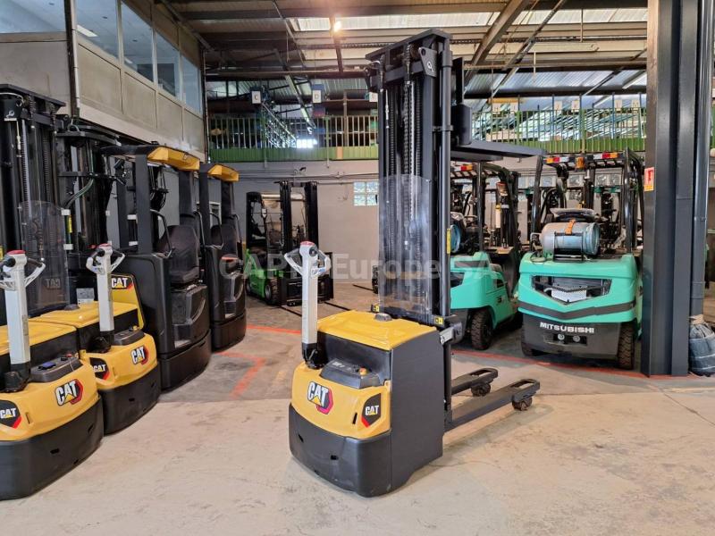 Hochhubwagen Caterpillar NSP16NI