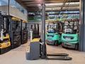 Hochhubwagen Caterpillar NSP16NI